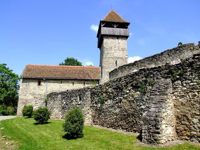 Cetatea din Câlnic, imaginea 1