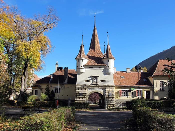 Porta Caterina, la torre-porta rinascimentale di Brașov