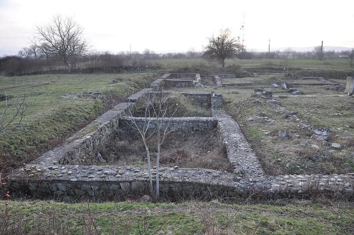 Les ruines du fort romain de Tibiscum près de Jupa