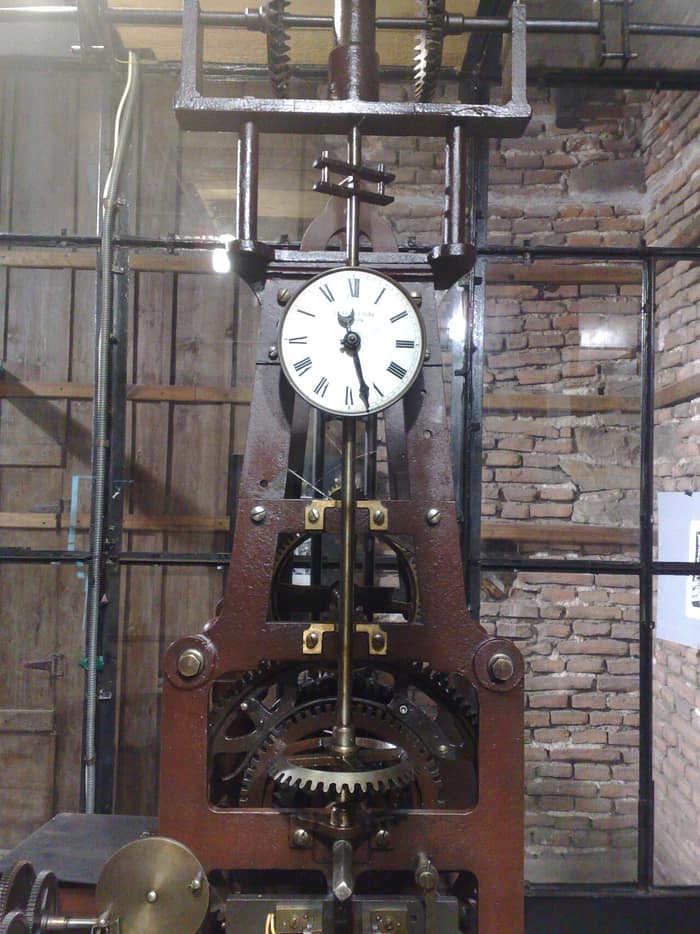 L’orologio della torre del Consiglio