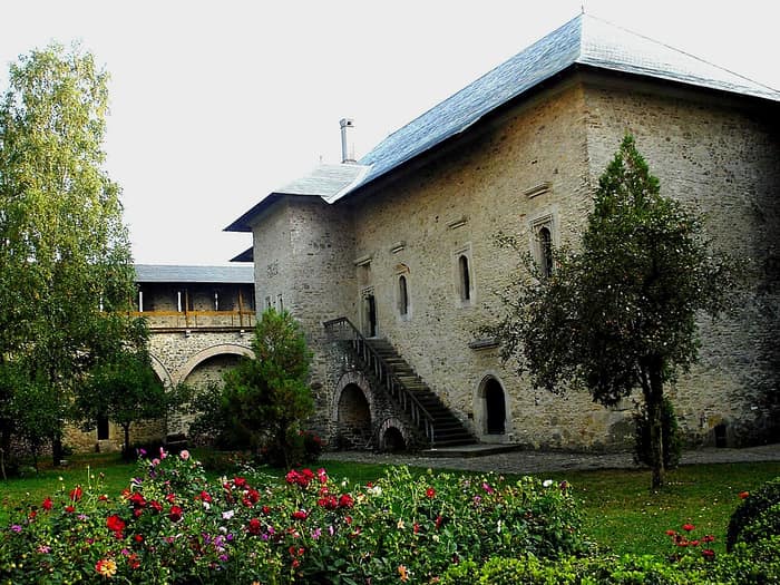 Monastère de Dragomirna, vue 2