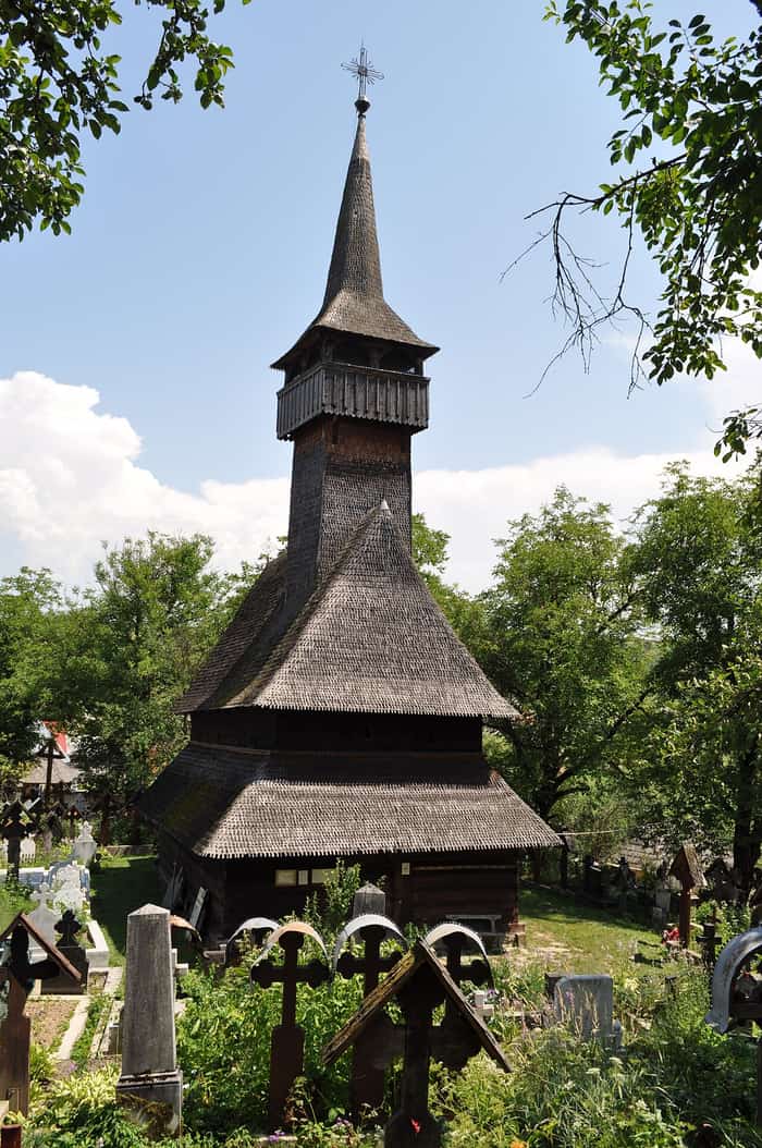 L’église en bois sur la colline d’Ieud