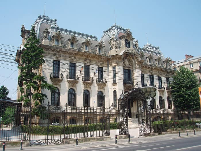 Der Cantacuzino-Palast an der Calea Victoriei in Bukarest, Sitz des George-Enescu-Museums