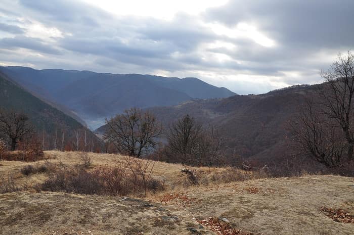 Une terrasse du site de la forteresse dace de Căpâlna